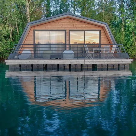 Maison Flottante - Baurech - Lac Prive Nature Дом отдыха *