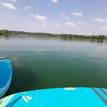 Maison Flottante - Baurech - Lac Prive Nature Дом отдыха *