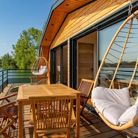 Maison Flottante - Baurech - Lac Et Plage Prives 펜션 *